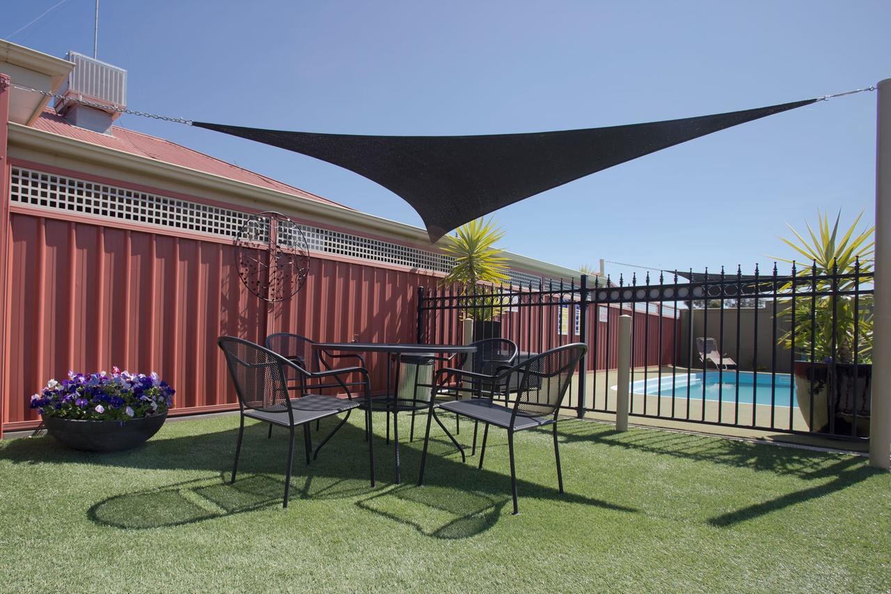 Horsham Country City Motor Inn Bagian luar foto